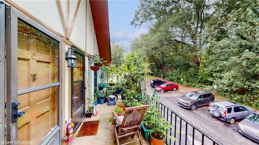 1177 Church St ##C - Photo 2 of 27