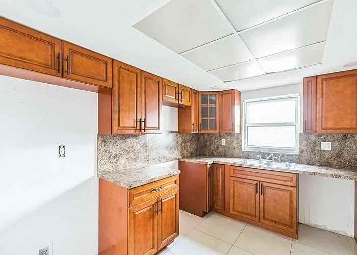 8008 Southwest 6th Street - Photo 2 of 9