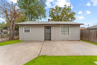 Pool Drive - 315, B - Photo 1 of 1