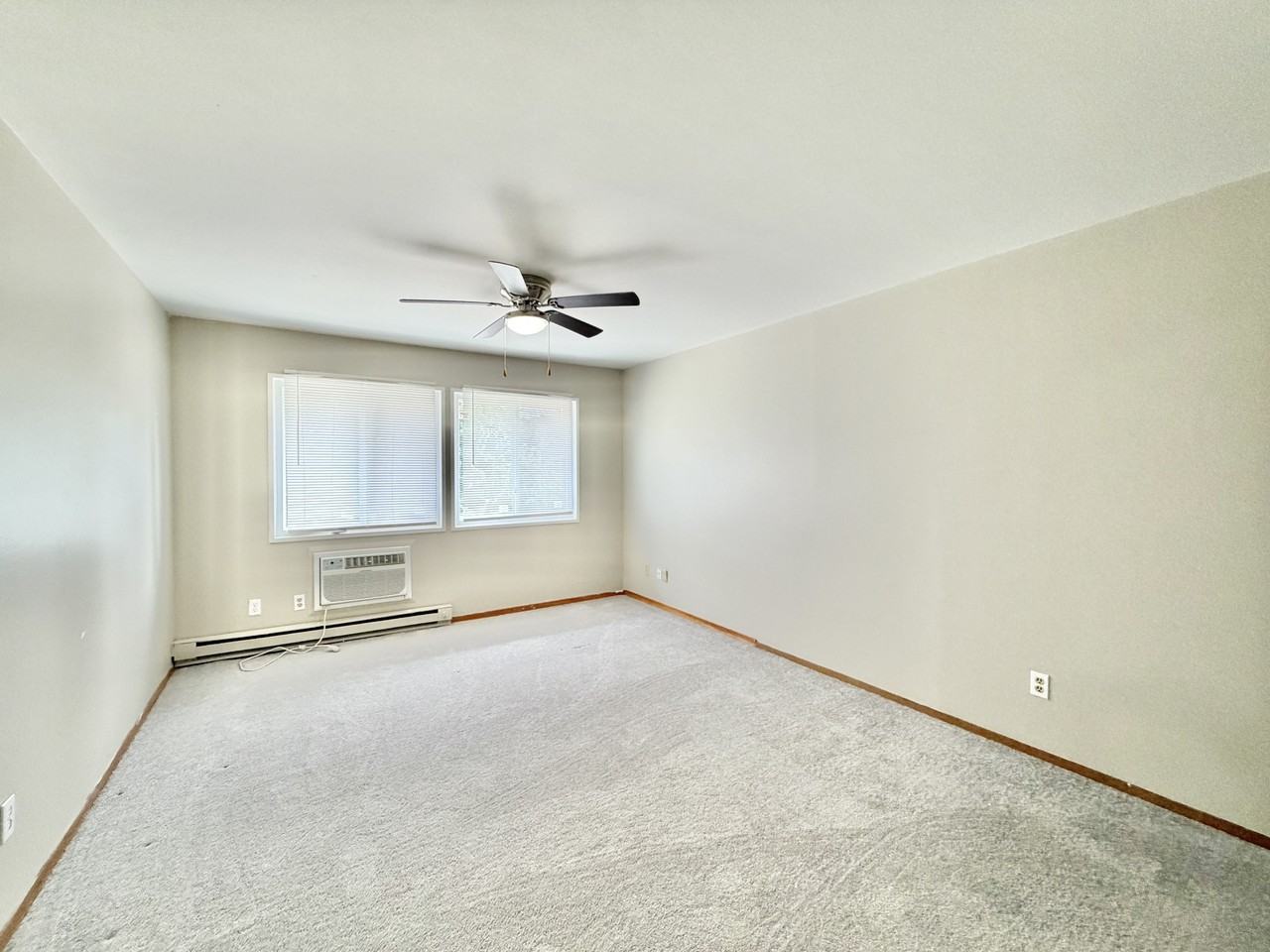 821 George Avenue - Photo 4 of 27