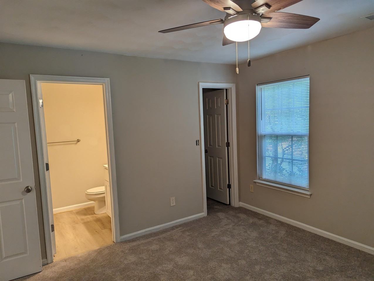 Picadilly Street 1336 - Photo 7 of 15