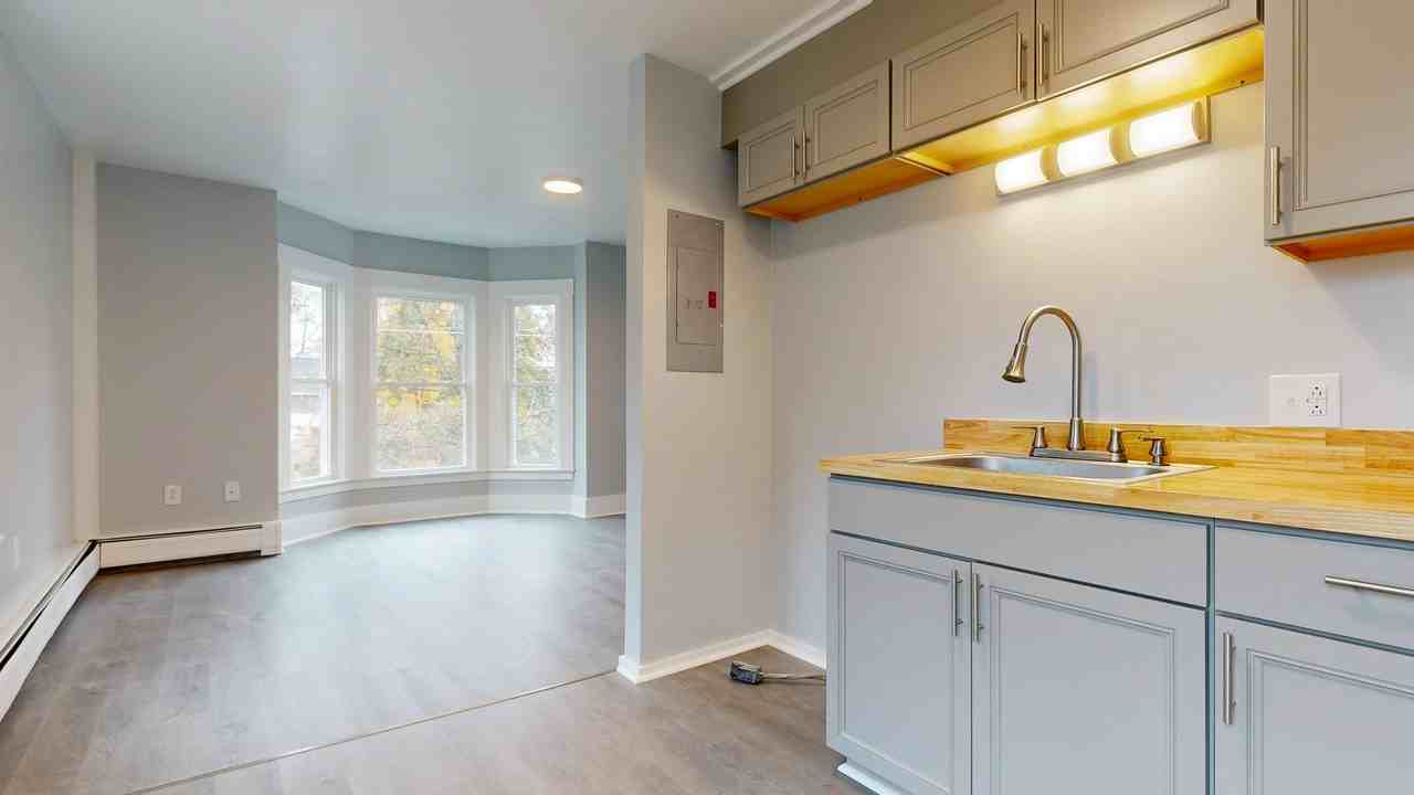 19 Allen Street - Photo 7 of 21