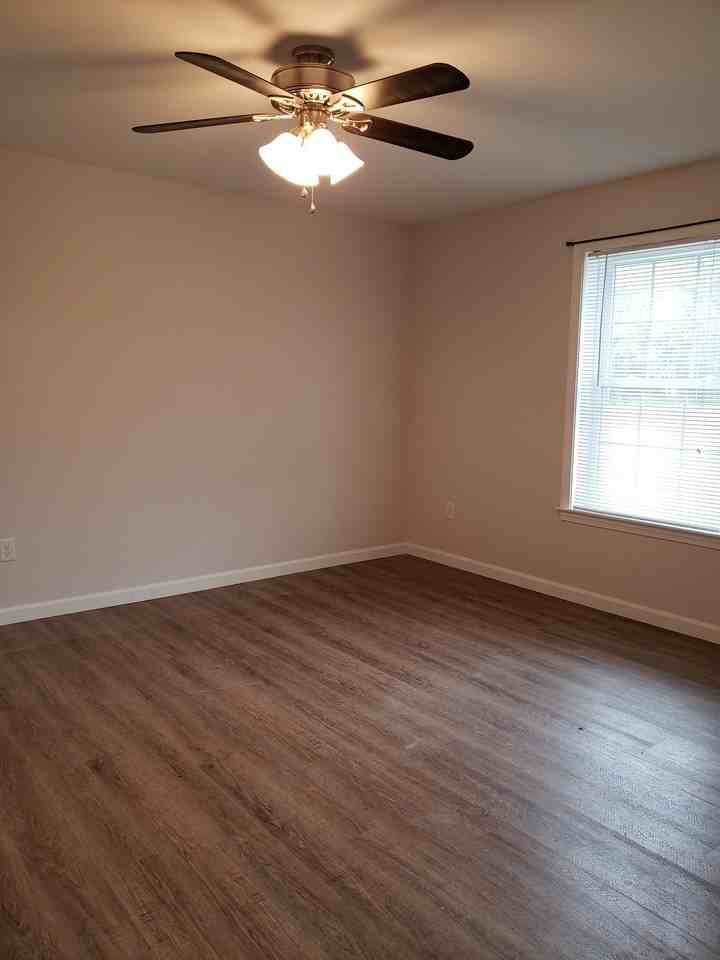 40 Horseback Road - Photo 5 of 9