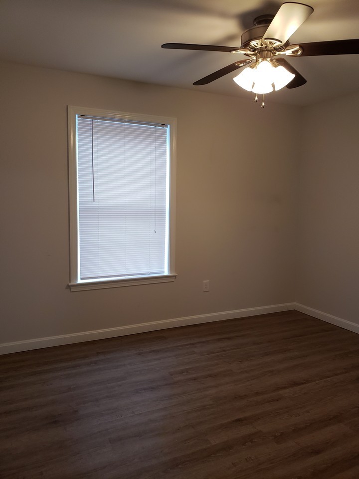 40 Horseback Road - Photo 7 of 9