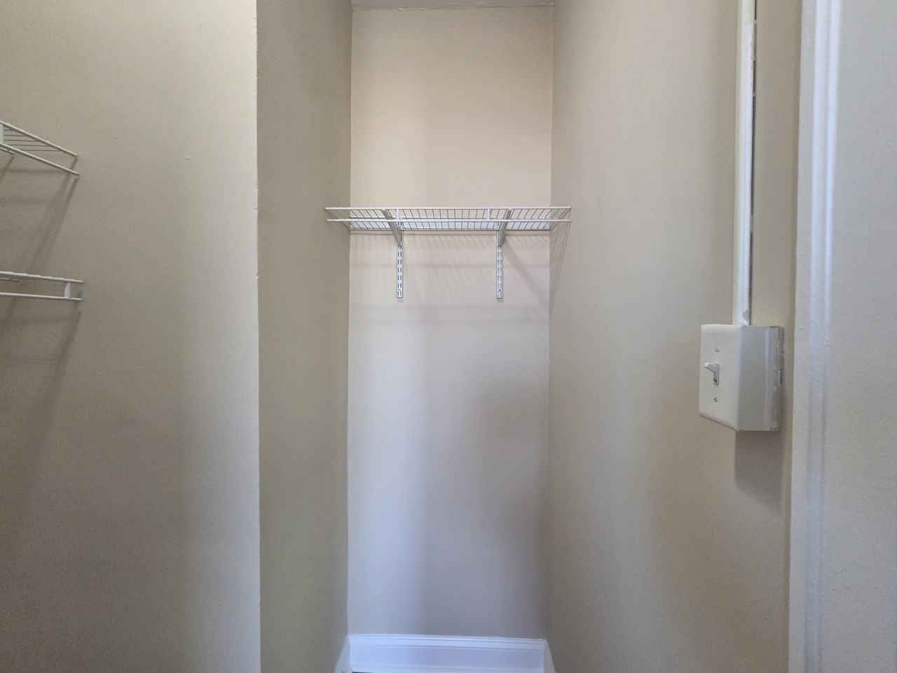 5326 S. Cornell - Photo 7 of 27