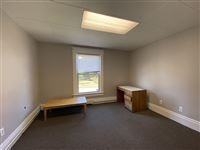 1303 Wilmot - Photo 4 of 30