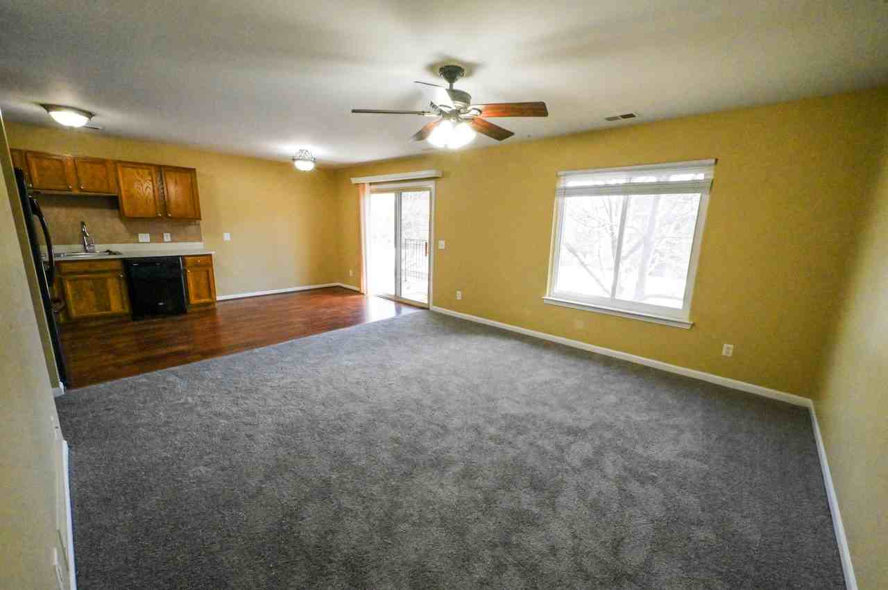 18530 East 14 Mile Road - Photo 4 of 32