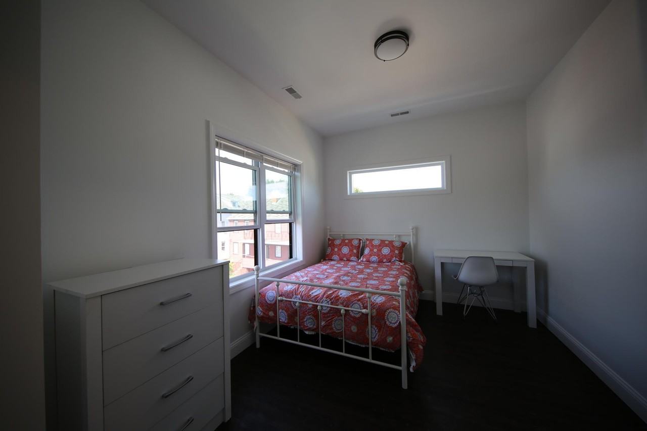 19 East Transit Street - Photo 4 of 13