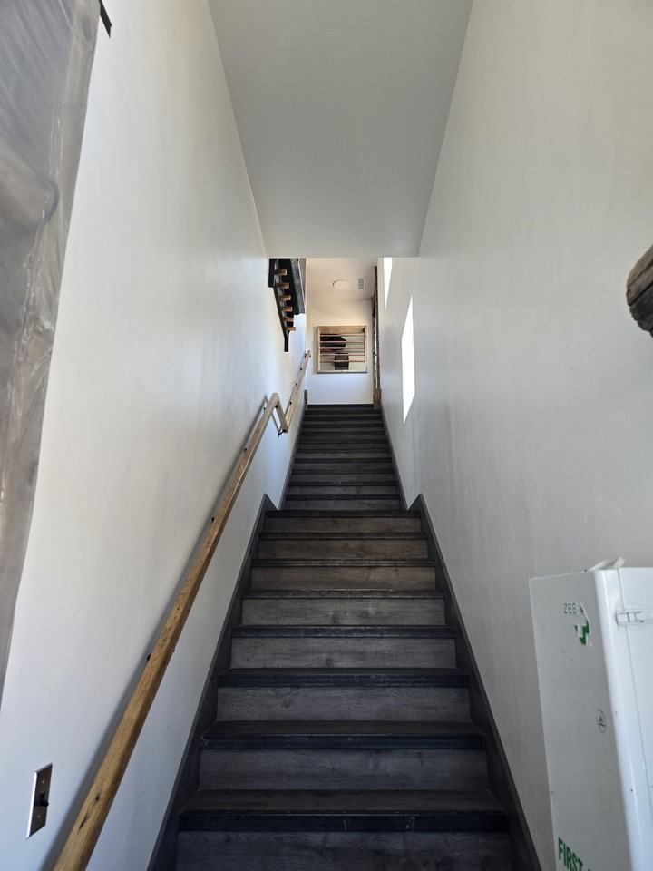 985 Ketchikan Drive - Photo 7 of 16