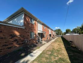 916 South Byrne Road - Photo 1 of 1