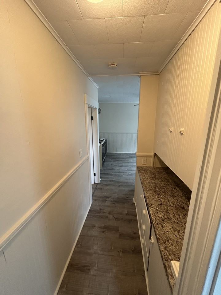 364 Hamilton Street - Photo 6 of 7