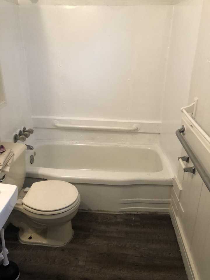 553 Ranger St (lower) - Photo 2 of 8