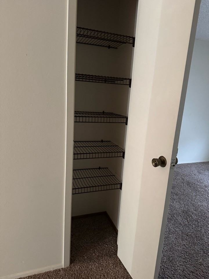 Seven Oaks - Leesville - Photo 3 of 50