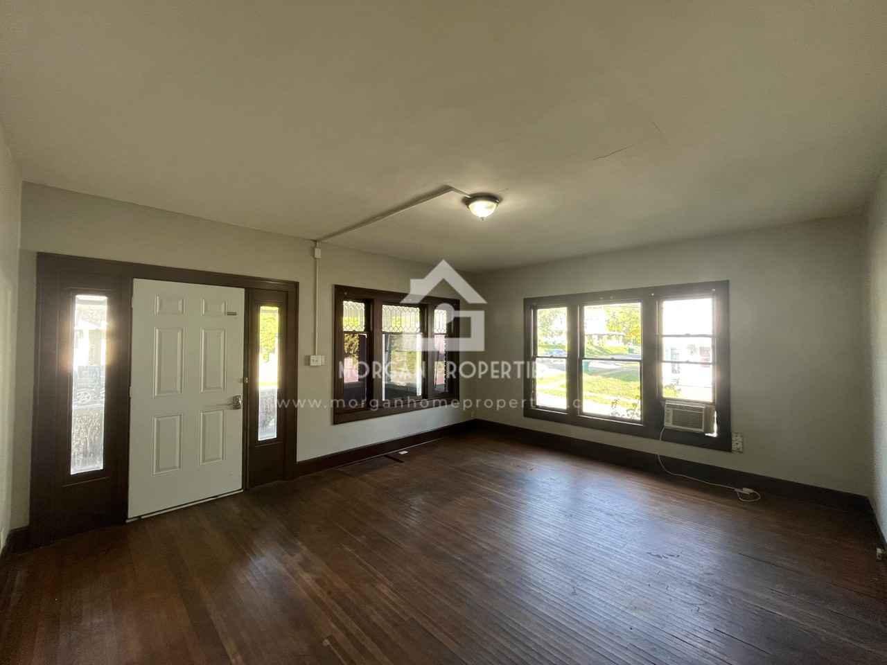 228 North 11th Street - Photo 2 of 6