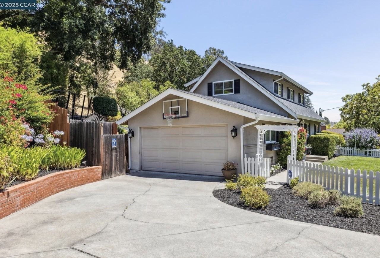 1600 Springbrook Road - Photo 3 of 23