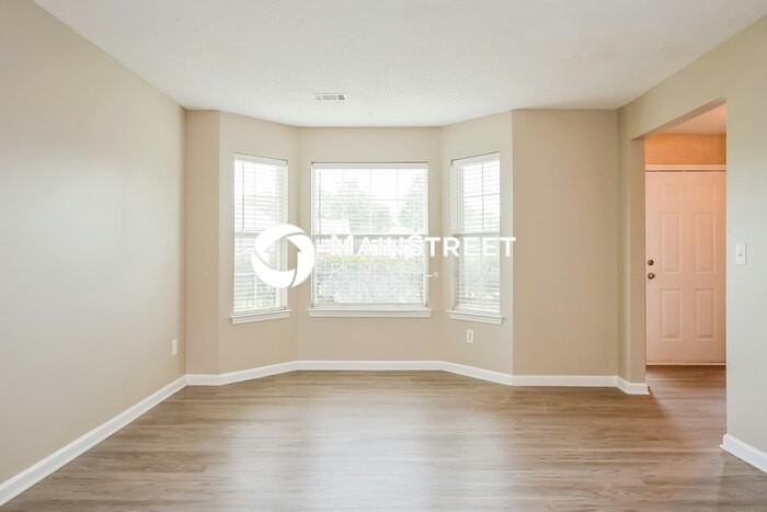 1707 Deer Crossing Way - Photo 4 of 17