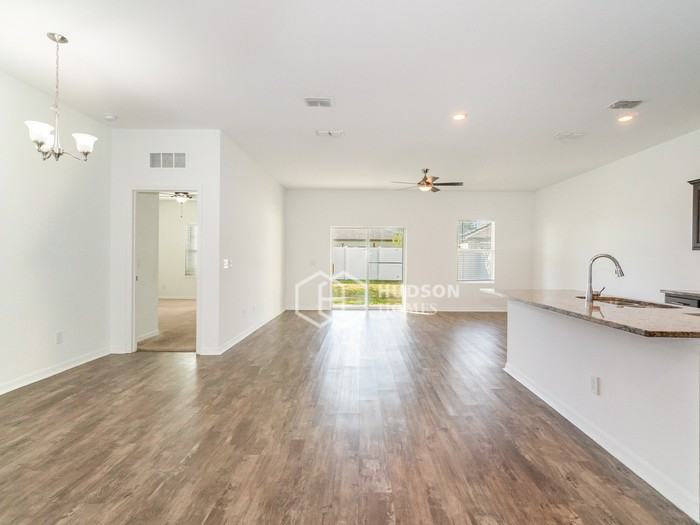 5824 Bullock Place - Photo 5 of 25