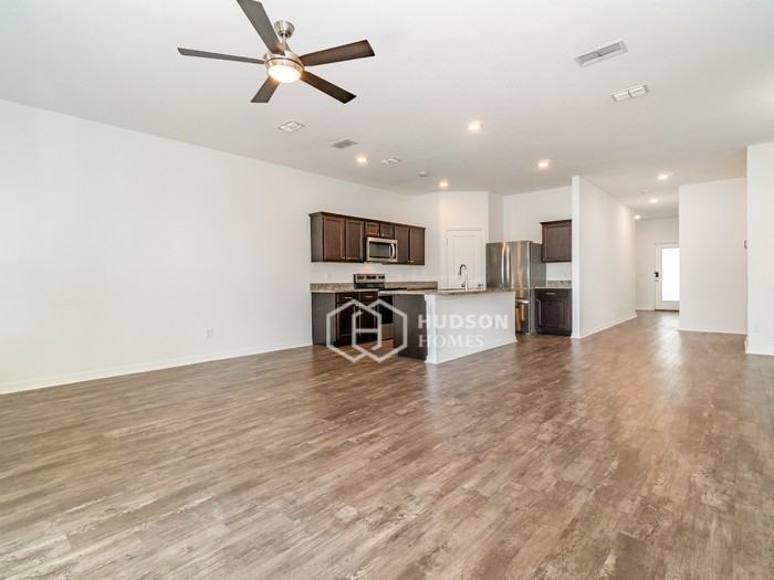 5824 Bullock Pl - Photo 7 of 24