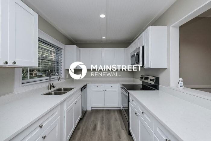 4380 Old Colony Road - Photo 7 of 16