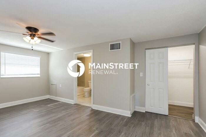 1960 Cecil Street - Photo 7 of 16