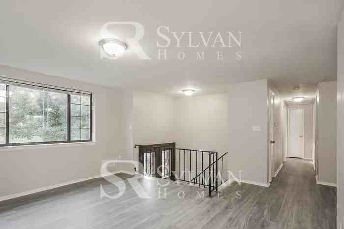 383 E James St - Photo 4 of 15