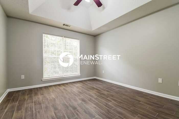 9407 Rollinghills Drive - Photo 7 of 17