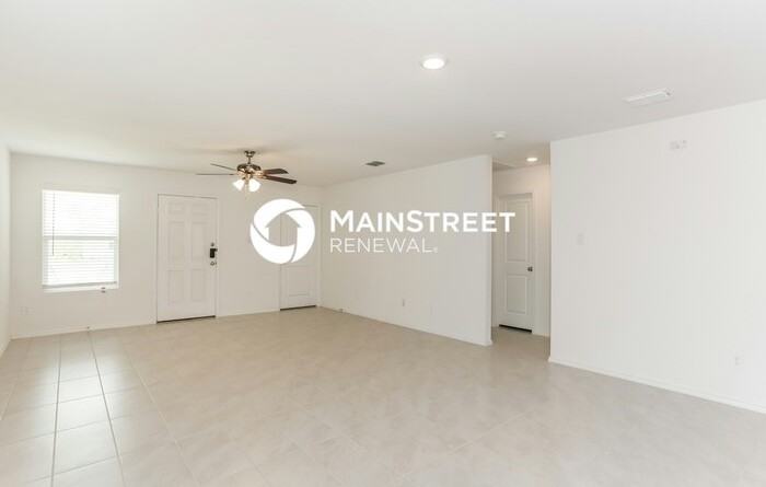 3154 Crestone Dr - Photo 3 of 16