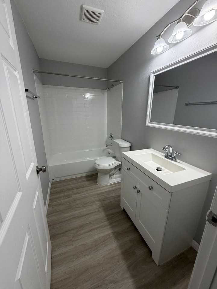 Riverwood - Photo 4 of 8