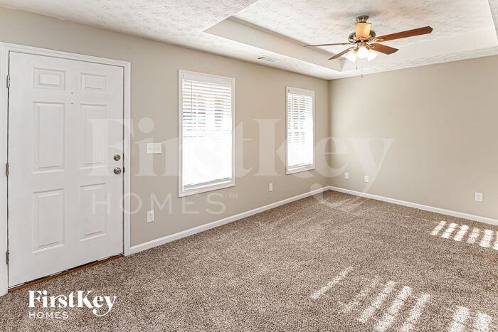 344 Mary Alice Drive - Photo 3 of 15