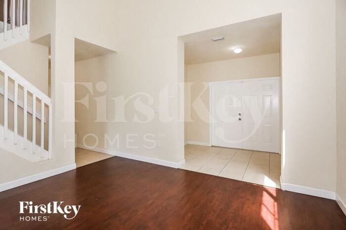 15464 Southwest 18th Lane - Photo 2 of 15