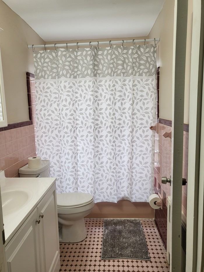 6124 Plainfield Rd #1 - Photo 7 of 13