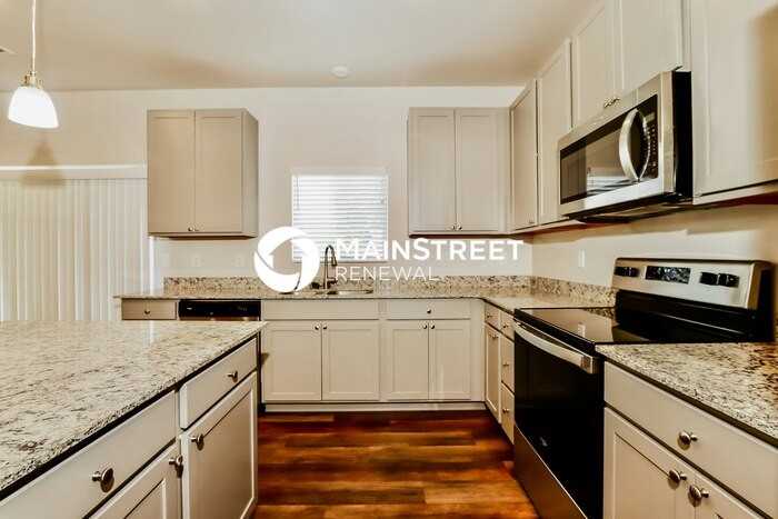 443 Vildana Way - Photo 6 of 17