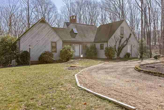 1818 State Route 635 - Photo 2 of 29