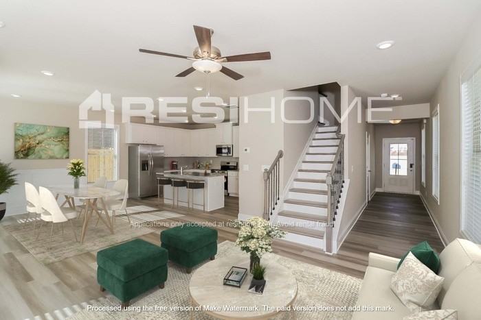 110 Brougham Drive South - Photo 4 of 19