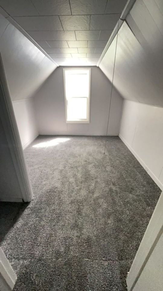 924 North Stevens Street - Photo 7 of 19