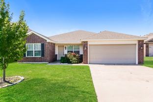 9316 Nw 71st St - Photo 1 of 1