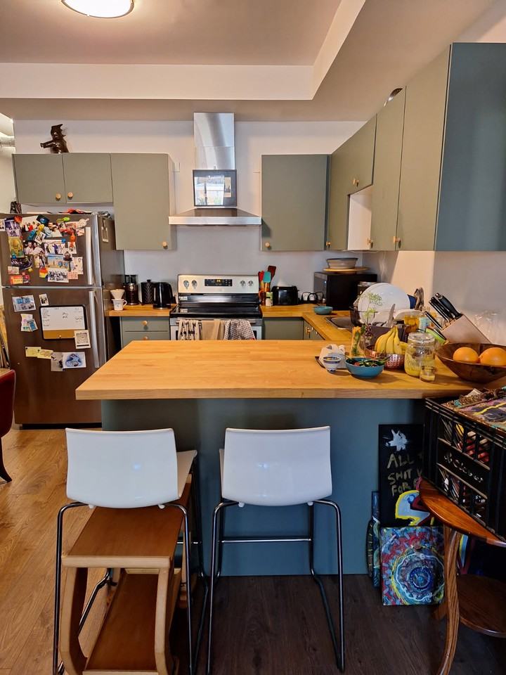 2140 Dundas Street West #C - Photo 3 of 13