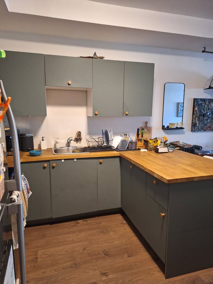 2140 Dundas Street West #C - Photo 4 of 13