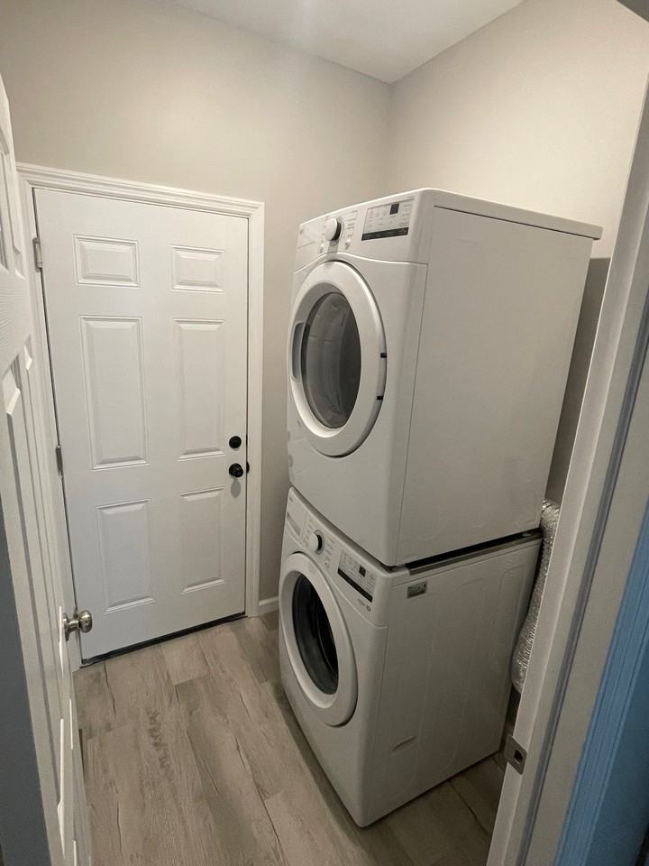 94 Timber Hill Dr - Photo 2 of 15