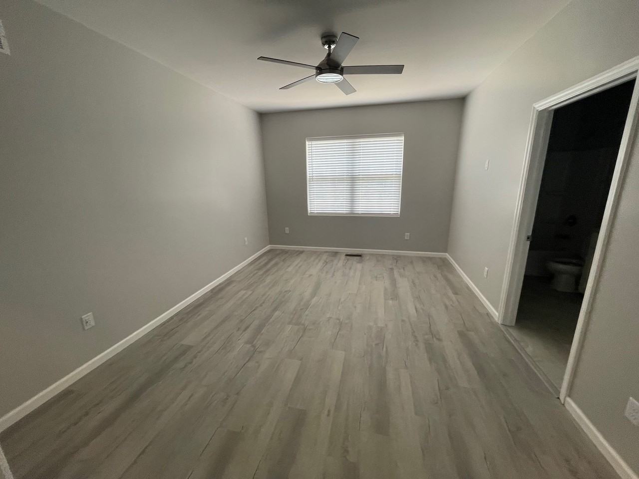 94 Timber Hill Dr - Photo 6 of 15