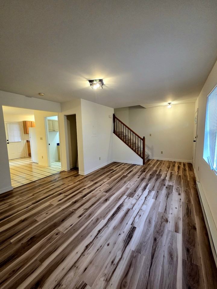 10819 Washington Ct #E - Photo 4 of 19