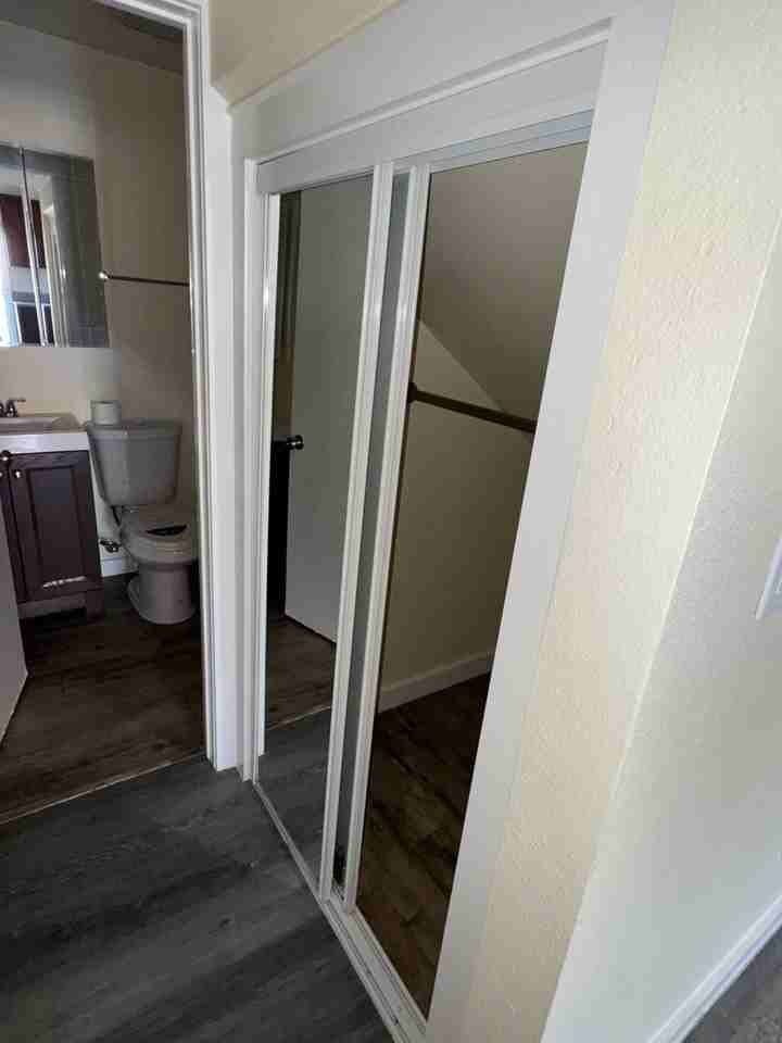 11813 S Main St #11815 - Photo 5 of 7