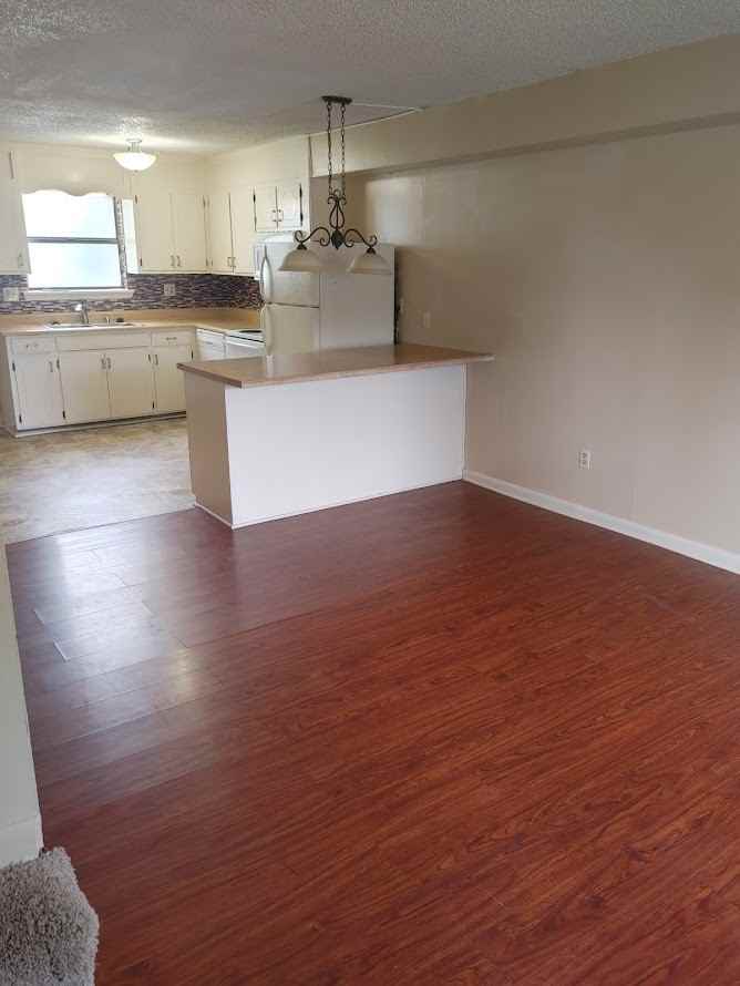 1511 Medland Road Northwest #B - Photo 4 of 18