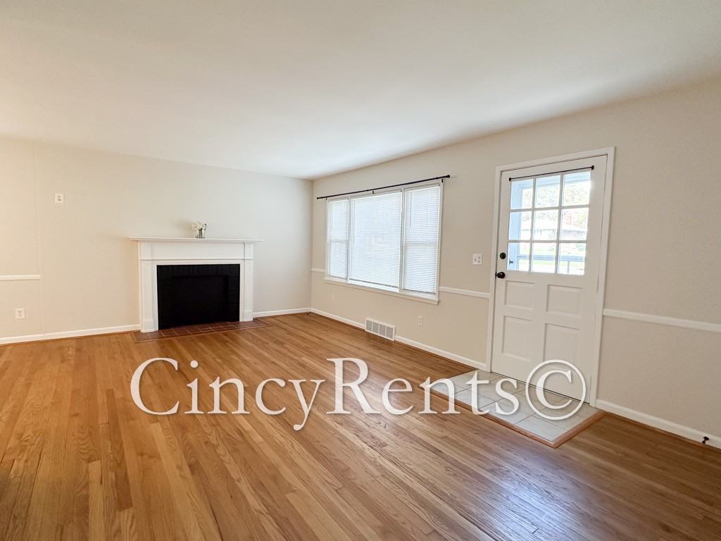 4657 Kugler Mill Rd #NA - Photo 3 of 30