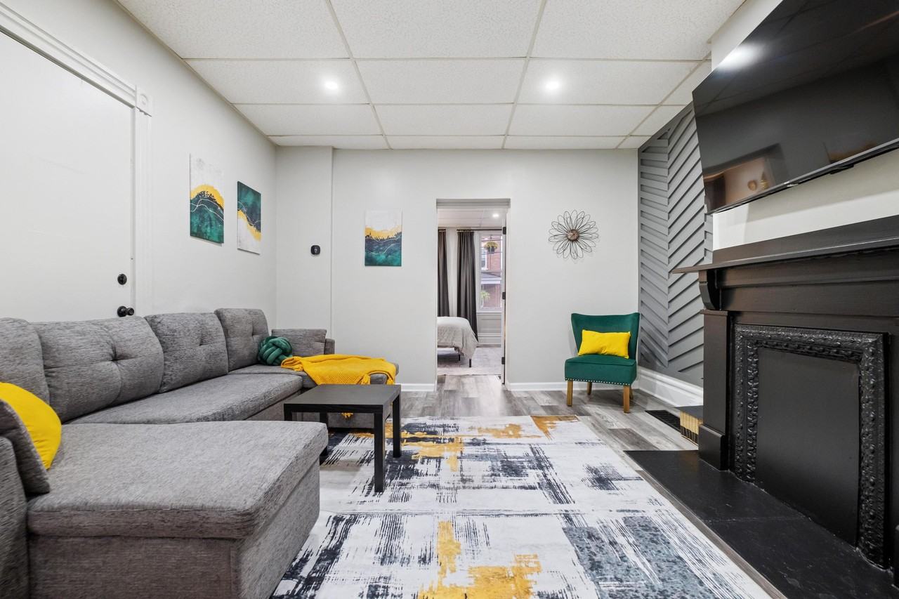 535 Gross Street #1 - Photo 2 of 19