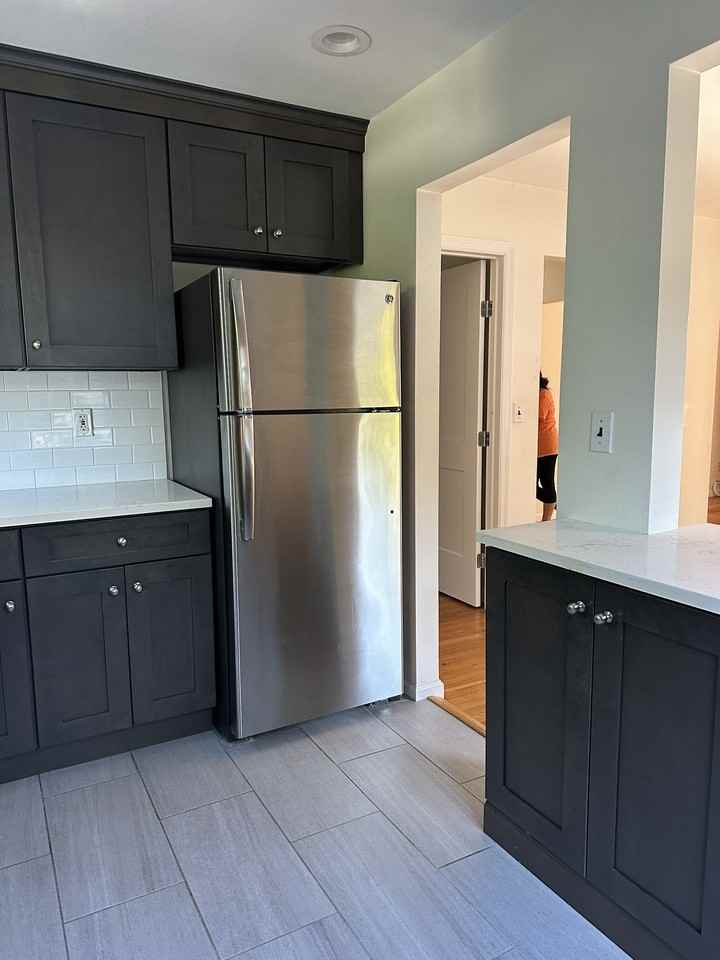 30 Summit Rd #2ndFL - Photo 3 of 13