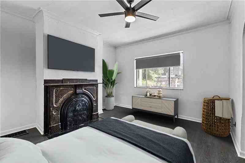 4923 Butler St #NA - Photo 3 of 5