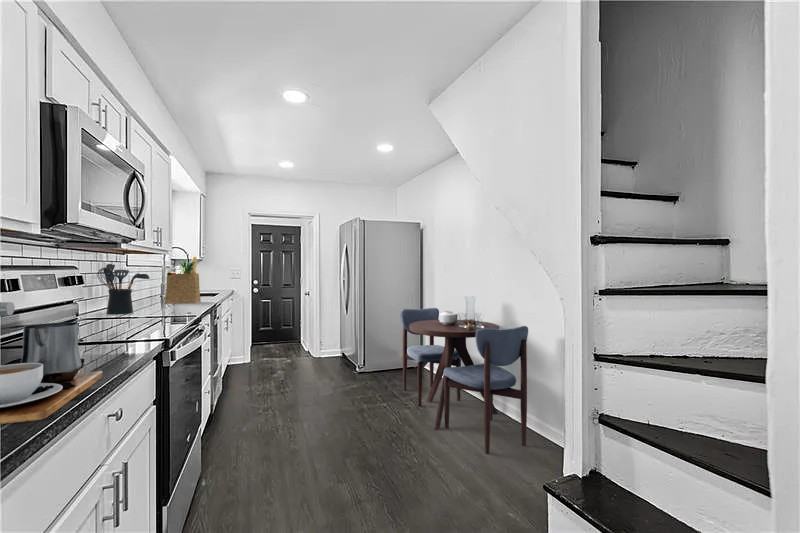 4923 Butler St #NA - Photo 5 of 5