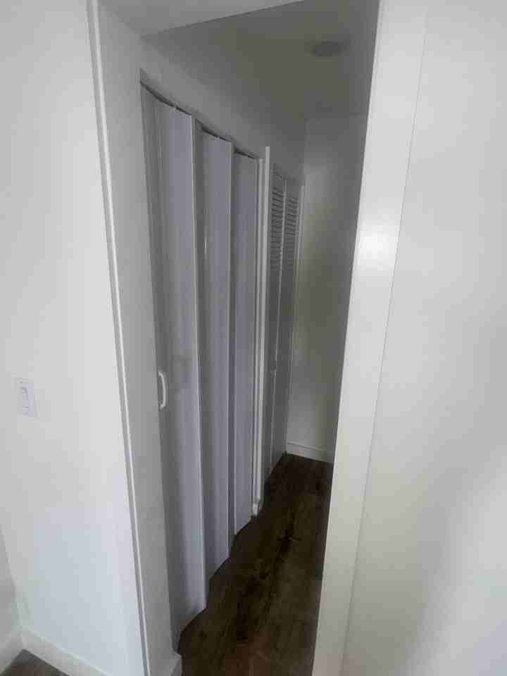 11813 S Main St #11815-1-2 - Photo 6 of 11