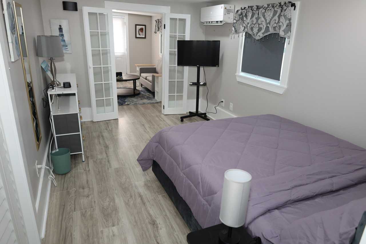 4119 La Salle Street - Photo 4 of 13